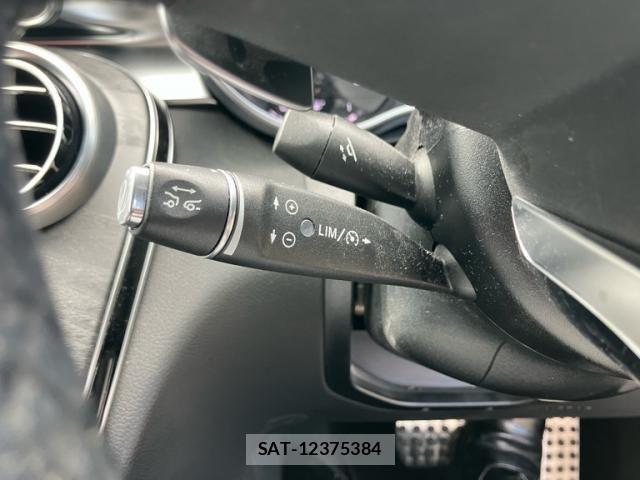 Mercedes Benz C-CLASS 2017-06 7328222-26