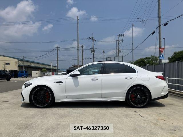 Mercedes Benz C-CLASS 2025-01 8208582-4