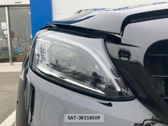 Mercedes Benz C-CLASS 2019-04 8830166-5
