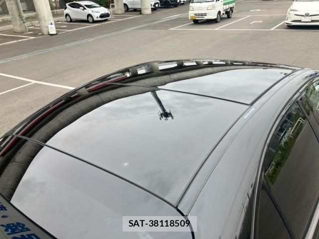 Mercedes Benz C-CLASS 2019-04 8830166-8