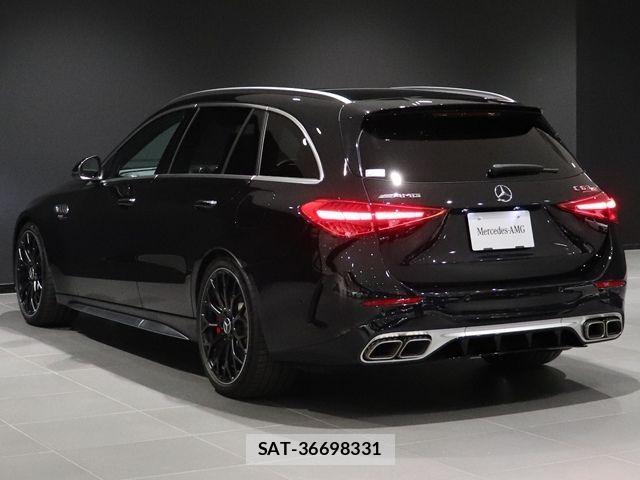 Mercedes Benz C-CLASS 2025-03 1322310-13