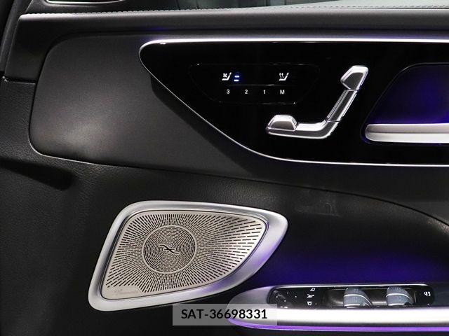 Mercedes Benz C-CLASS 2025-03 1322310-25