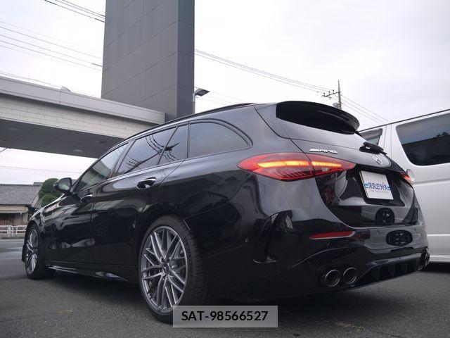 Mercedes Benz C-CLASS 2023-03 1354825-2