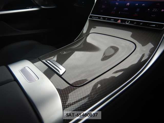 Mercedes Benz C-CLASS 2024-05 1413389-17