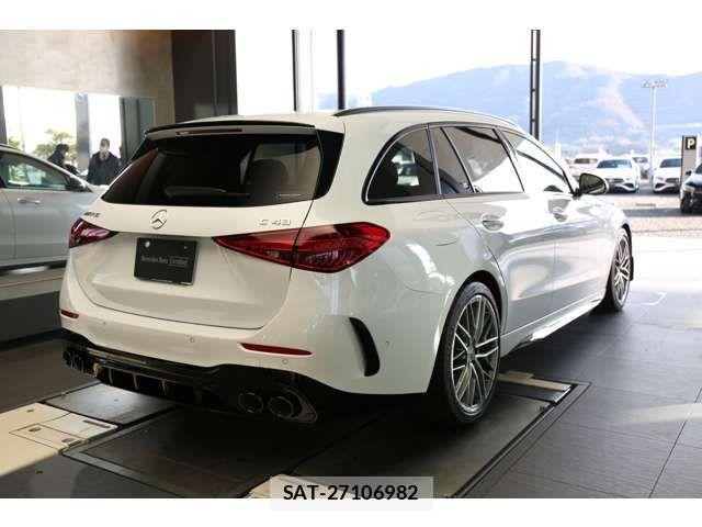 Mercedes Benz C-CLASS 2023-06 2082343-7