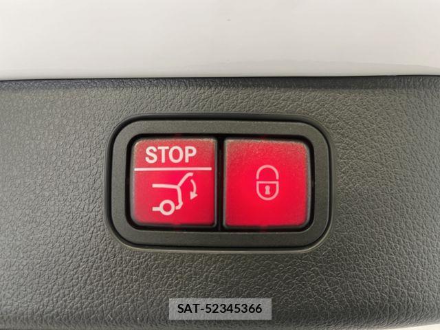 Mercedes Benz C-CLASS 2023-03 2350666-16