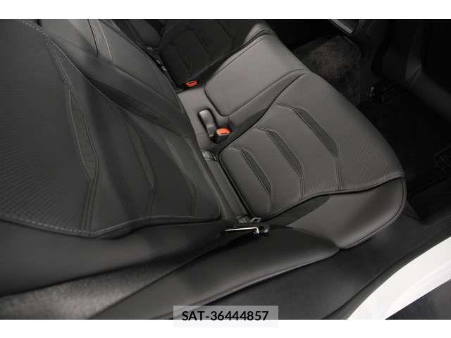 Mercedes Benz C-CLASS 2023-11 3675452-14