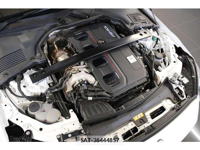 Mercedes Benz C-CLASS 2023-11 3675452-5