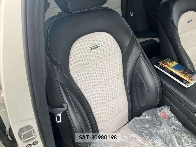 Mercedes Benz C-CLASS 2018-04 6264962-18