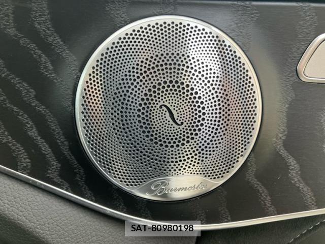 Mercedes Benz C-CLASS 2018-04 6264962-27