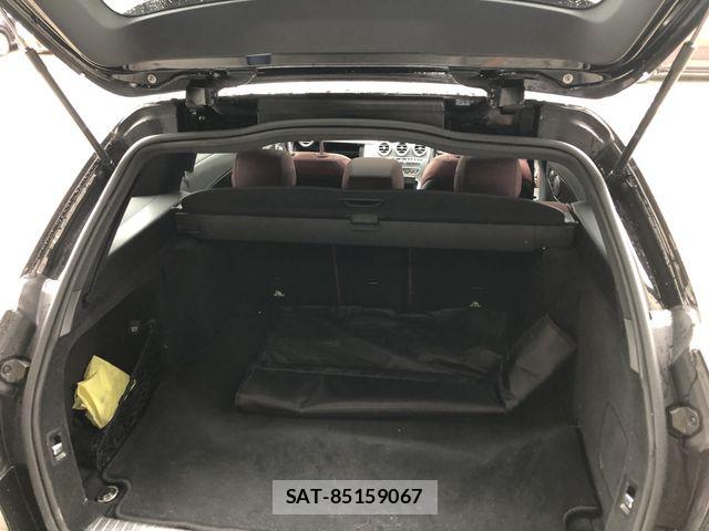 Mercedes Benz C-CLASS 2017-08 7020838-12