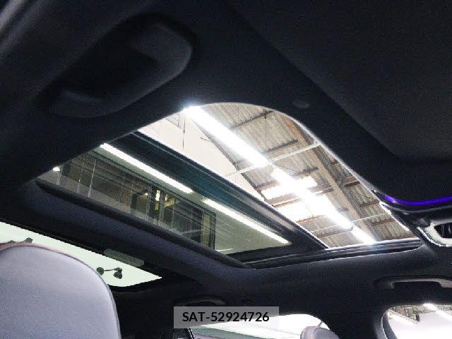 Mercedes Benz C-CLASS 2023-06 7617900-10