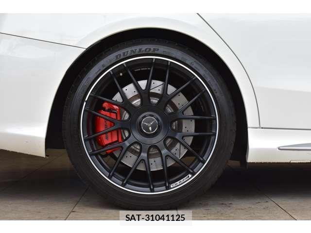 Mercedes Benz C-CLASS 2019-08 8100308-13