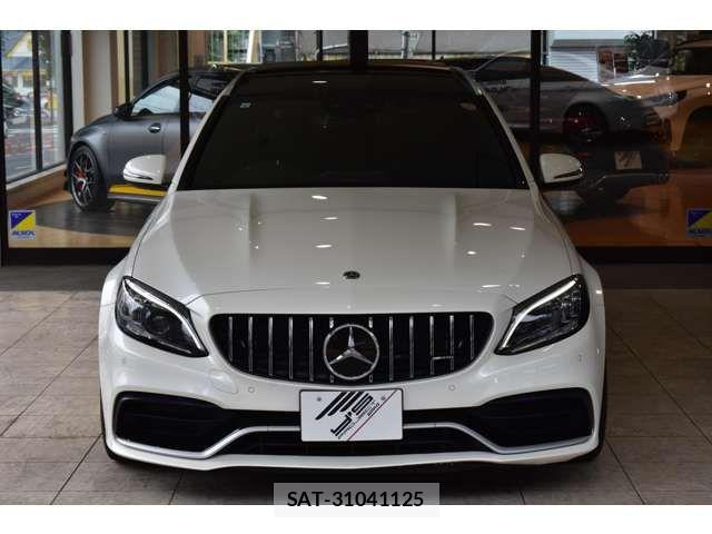 Mercedes Benz C-CLASS 2019-08 8100308-1