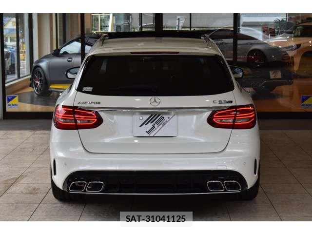 Mercedes Benz C-CLASS 2019-08 8100308-6