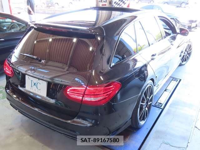 Mercedes Benz C-CLASS 2016-10 8871405-6