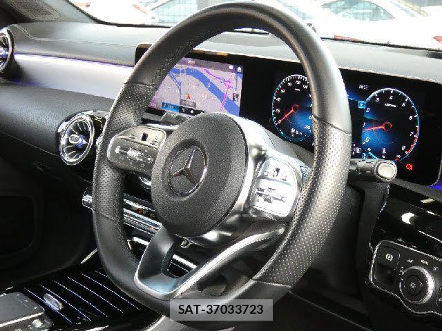 Mercedes Benz CLA-CLASS 2020-06 7272281-15