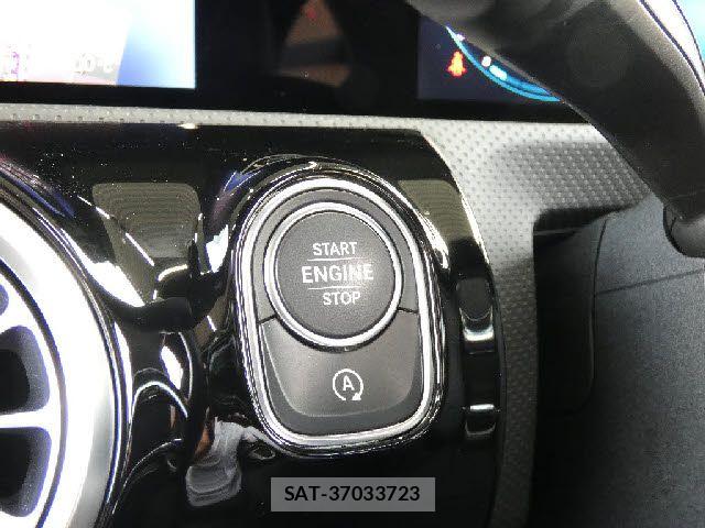 Mercedes Benz CLA-CLASS 2020-06 7272281-17