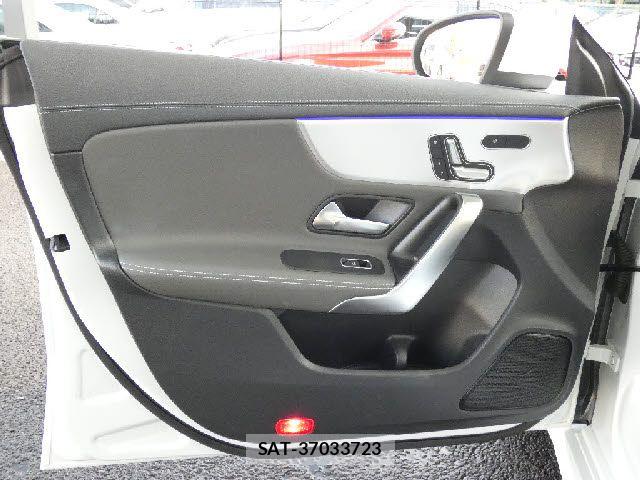 Mercedes Benz CLA-CLASS 2020-06 7272281-20