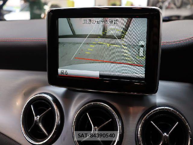 Mercedes Benz CLA-CLASS 2014-02 7562402-17