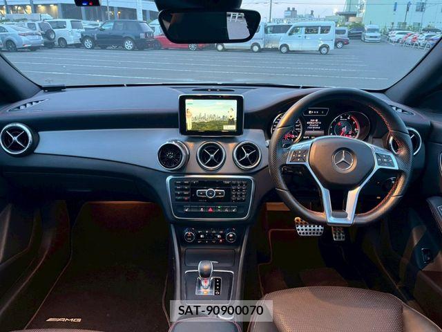 Mercedes Benz CLA-CLASS 2013-11 7877601-13