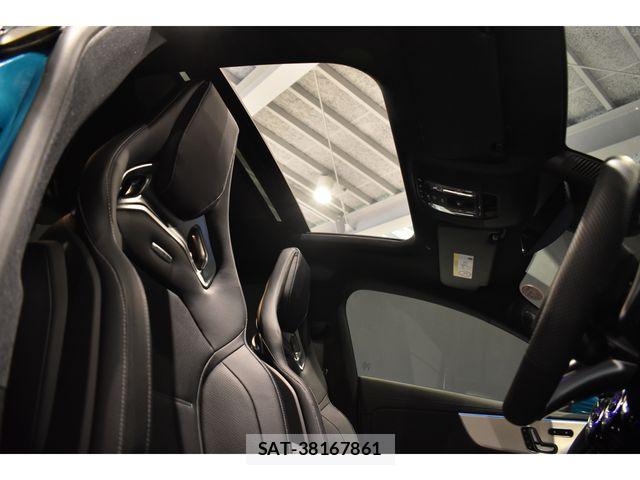 Mercedes Benz CLA-CLASS 2025-06 8036614-10