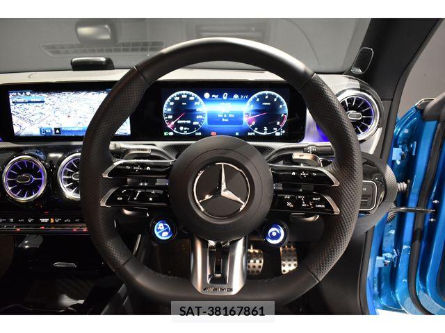 Mercedes Benz CLA-CLASS 2025-06 8036614-5