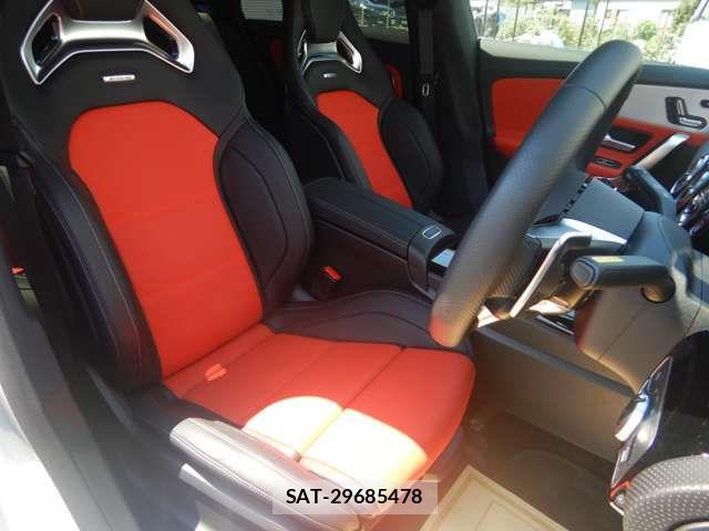 Mercedes Benz CLA-CLASS 2024-10 8074483-8