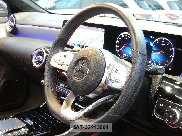 Mercedes Benz CLA-CLASS 2020-09 8100310-15