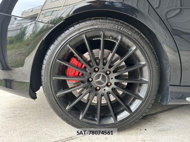 Mercedes Benz CLA-CLASS 2017-04 8315325-3