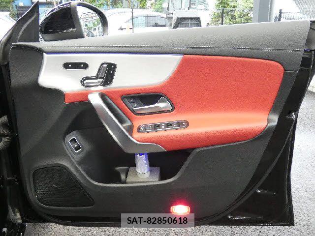 Mercedes Benz CLA-CLASS 2020-05 8413477-23