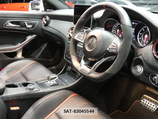 Mercedes Benz CLA-CLASS 2015-09 8485697-11