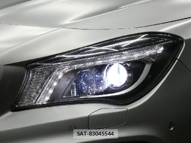 Mercedes Benz CLA-CLASS 2015-09 8485697-19