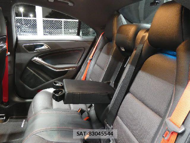 Mercedes Benz CLA-CLASS 2015-09 8485697-29