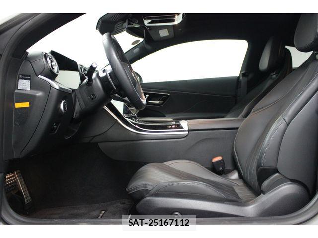Mercedes Benz CLE-Class 2024-09 8354902-8