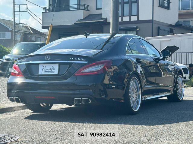 Mercedes Benz CLS-CLASS 2016-02 8562570-4