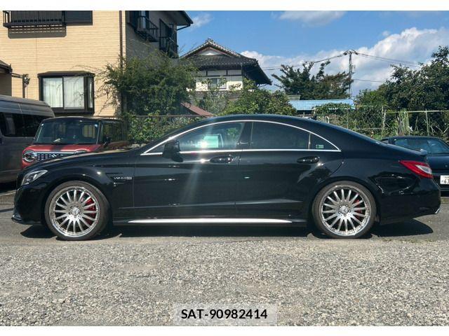 Mercedes Benz CLS-CLASS 2016-02 8562570-7