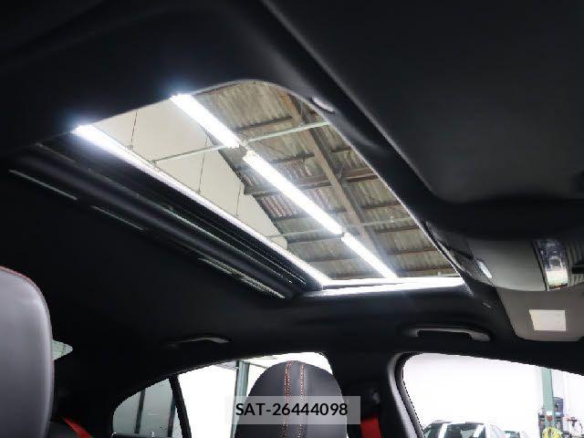Mercedes Benz CLS-CLASS 2019-09 8100314-10