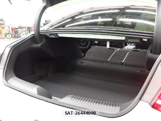 Mercedes Benz CLS-CLASS 2019-09 8100314-6