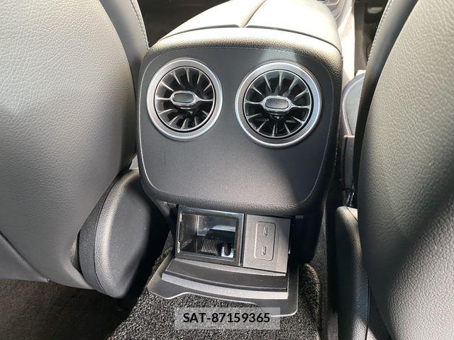 Mercedes Benz CLS-CLASS 2023-03 8880664-19