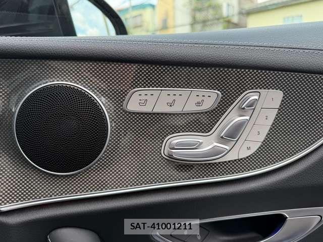 Mercedes Benz E-CLASS 2021-06 6672417-5