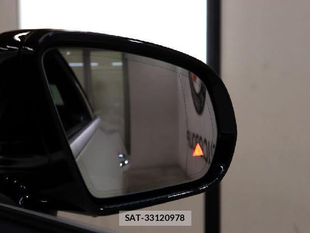 Mercedes Benz E-CLASS 2018-11 8100313-9