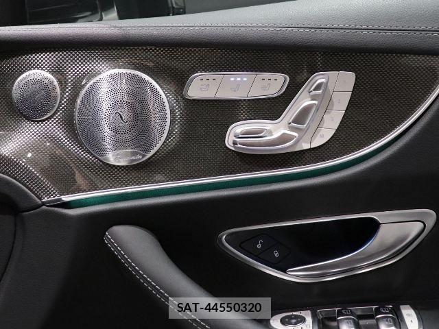 Mercedes Benz E-CLASS 2019-04 8743695-23