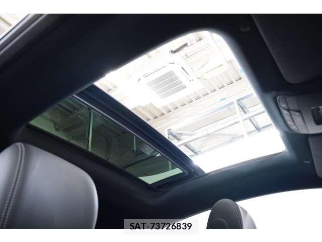 Mercedes Benz E-CLASS 2023-04 8074488-9