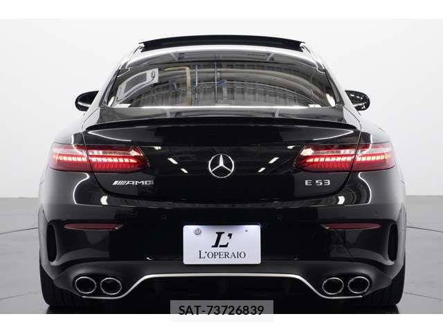 Mercedes Benz E-CLASS 2023-04 8074488-16