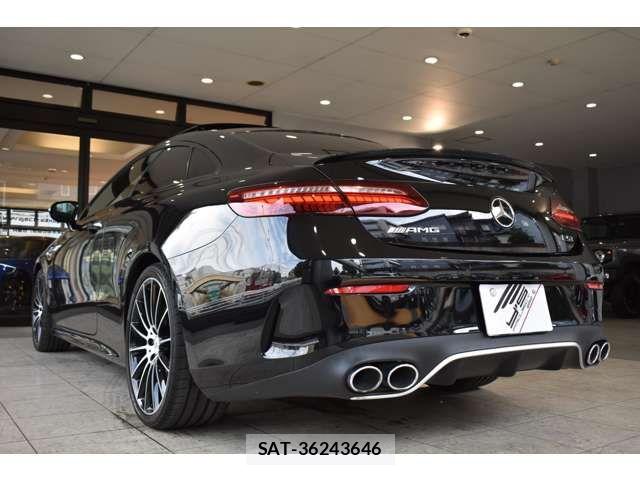 Mercedes Benz E-CLASS 2023-03 8100315-15