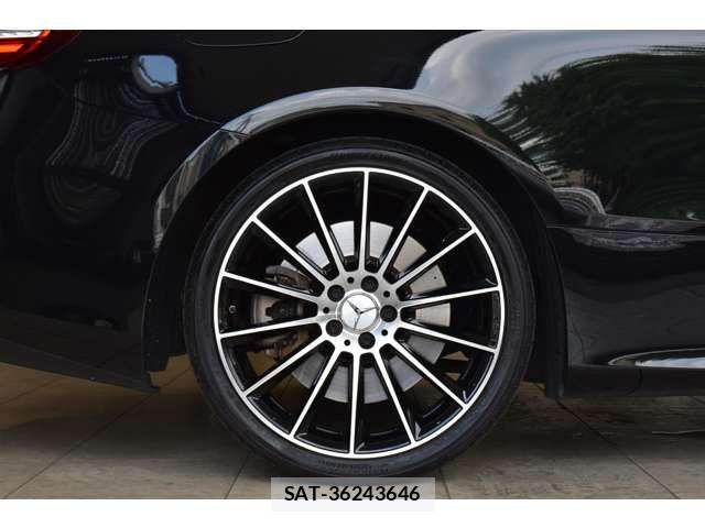 Mercedes Benz E-CLASS 2023-03 8100315-18