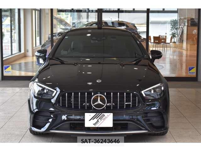 Mercedes Benz E-CLASS 2023-03 8100315-1