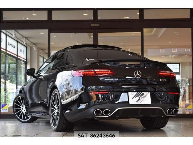 Mercedes Benz E-CLASS 2023-03 8100315-5