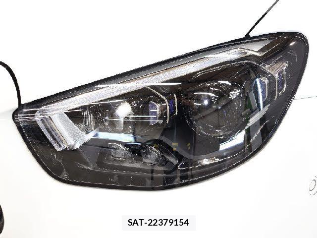 Mercedes Benz E-CLASS 2022-10 8146125-18